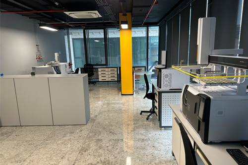 Istanbul office lab